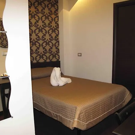 Bedrooms In * Rom